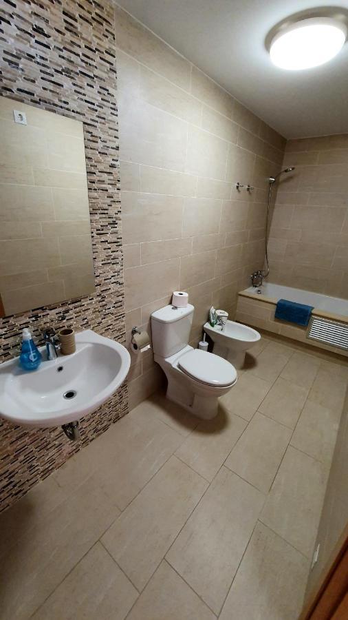 Modern 4 Double Bedroom Villa With Pool / Garden Valdoviño Exterior foto