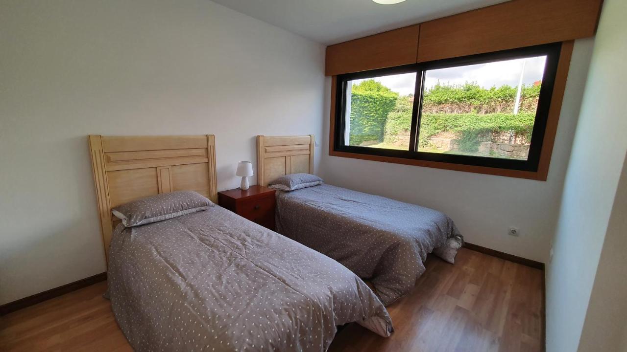Modern 4 Double Bedroom Villa With Pool / Garden Valdoviño Exterior foto